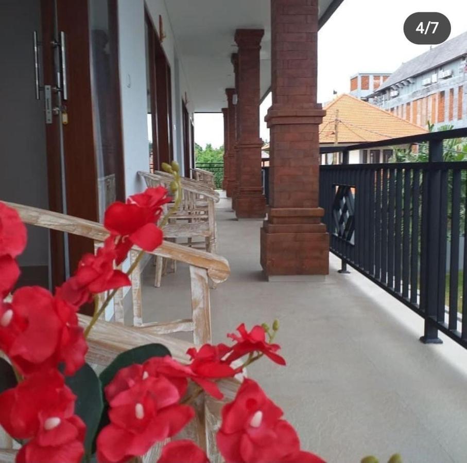 The Lonceng House By Sila Dharma Hotel Canggu Exterior foto
